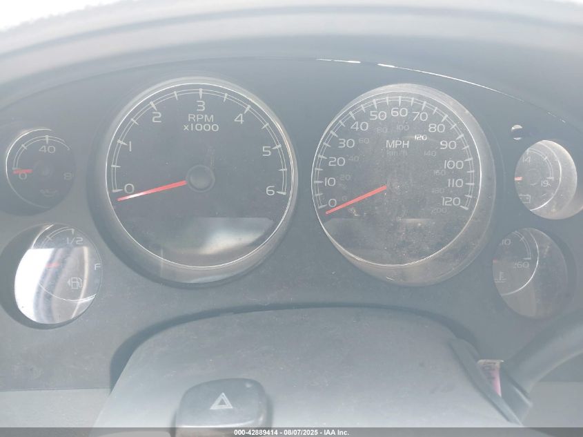 2011 Chevrolet Tahoe Lt VIN: 1GNSCBE06BR117527 Lot: 42889414