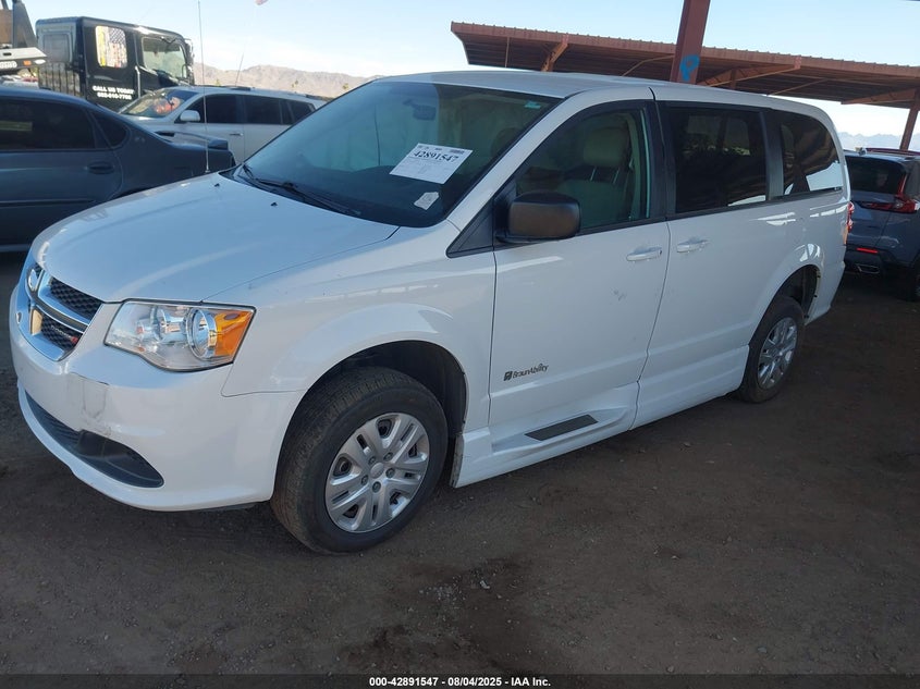 2018 DODGE GRAND CARAVAN auction photo 2