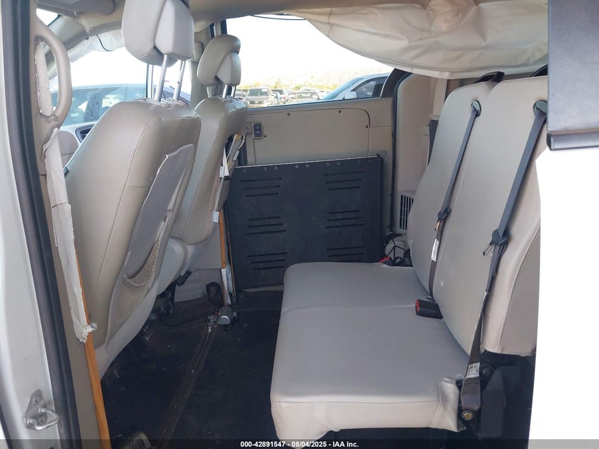2018 DODGE GRAND CARAVAN auction photo 8