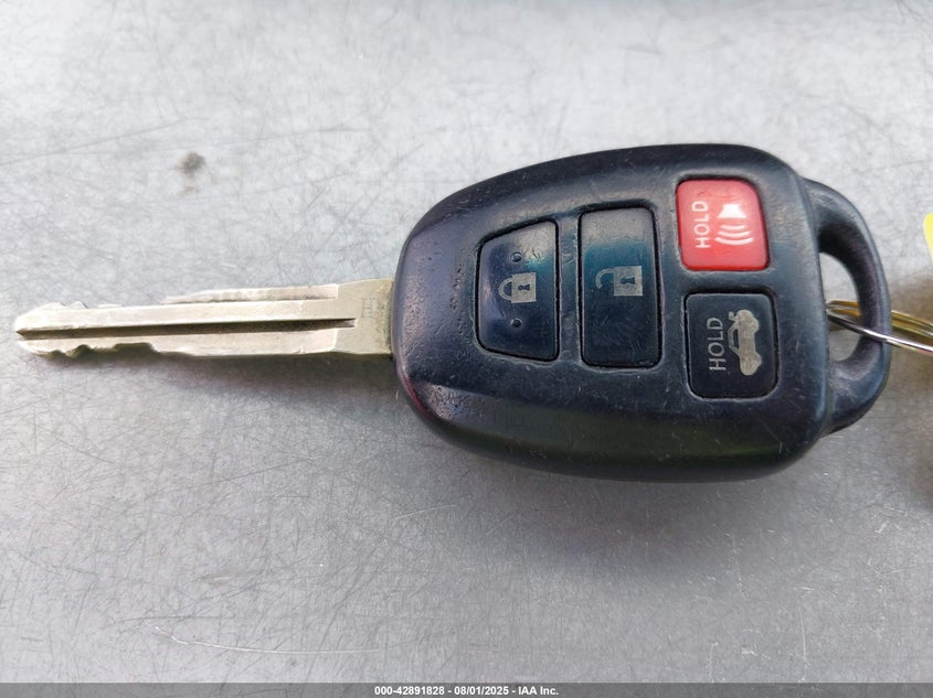 2016 Toyota Camry Le VIN: 4T4BF1FK6GR547428 Lot: 42891828