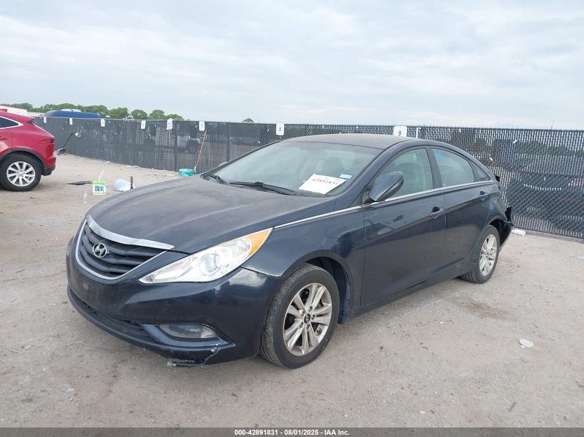 2013 HYUNDAI SONATA GLS - 5NPEB4AC5DH572822