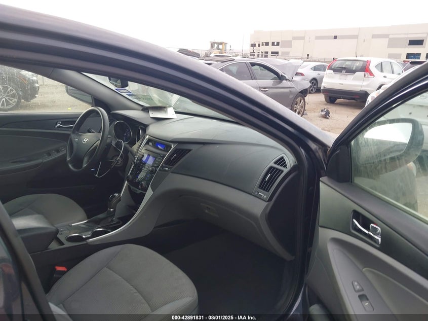 2013 HYUNDAI SONATA GLS - 5NPEB4AC5DH572822