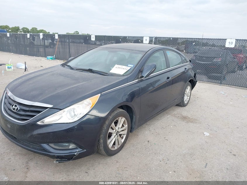 2013 HYUNDAI SONATA GLS - 5NPEB4AC5DH572822