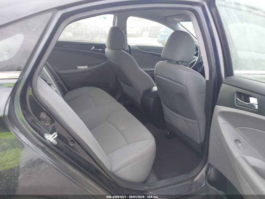 2013 HYUNDAI SONATA GLS - 5NPEB4AC5DH572822