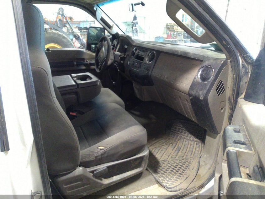 1FTNF2B57AEA03734 2010 FORD F250 photo no. 5