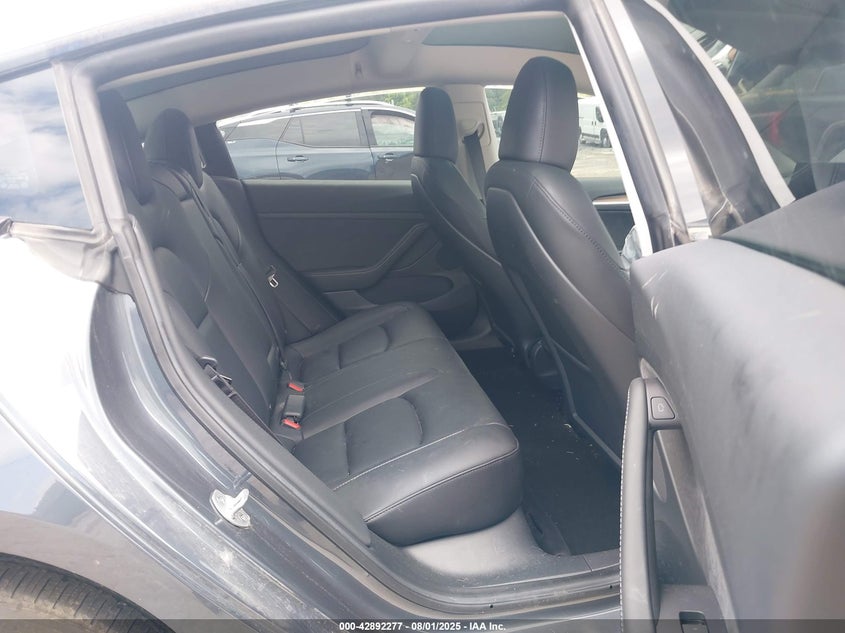 2023 Tesla Model 3 Long Range Dual Motor All-Wheel Drive VIN: 5YJ3E1EB3PF633554 Lot: 42892277