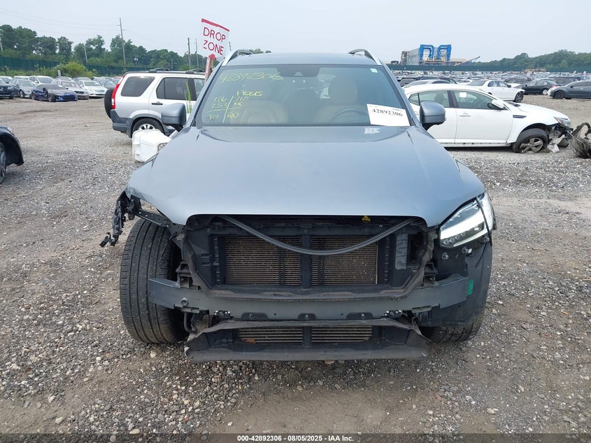 2017 VOLVO XC90 T6 MOMENTUM - YV4A22PK5H1134362