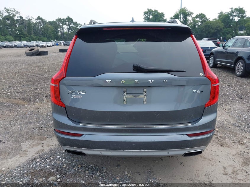 2017 VOLVO XC90 T6 MOMENTUM - YV4A22PK5H1134362