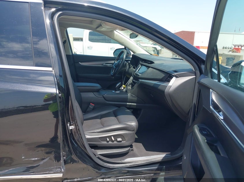 2017 CADILLAC XT5 LUXURY - 1GYKNDRS9HZ180859