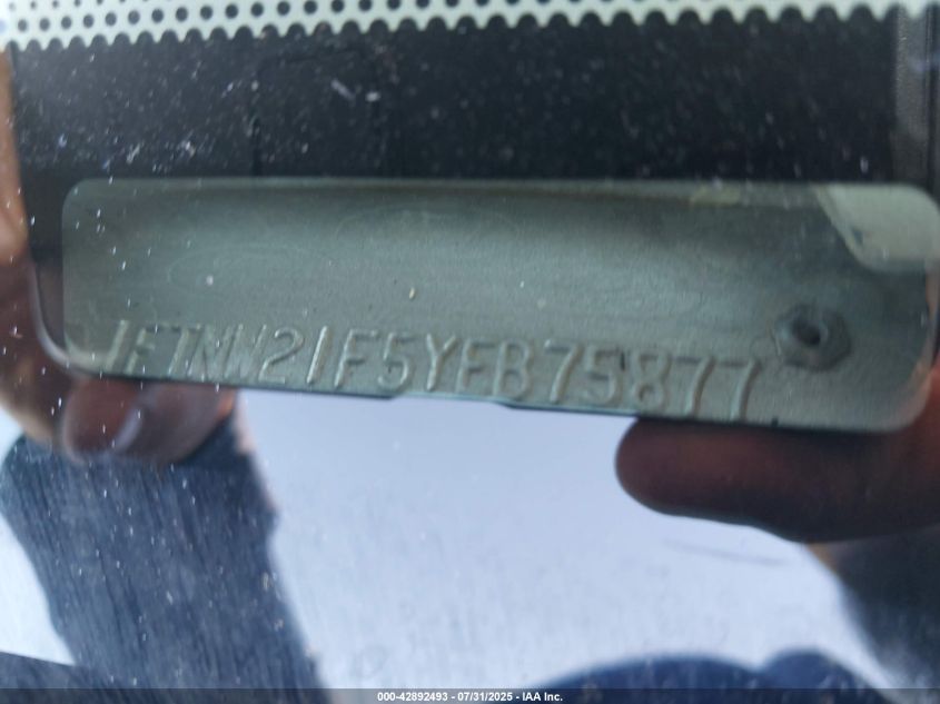 2000 Ford F-250 Lariat/Xl/Xlt VIN: 1FTNW21F5YEB75877 Lot: 42892493