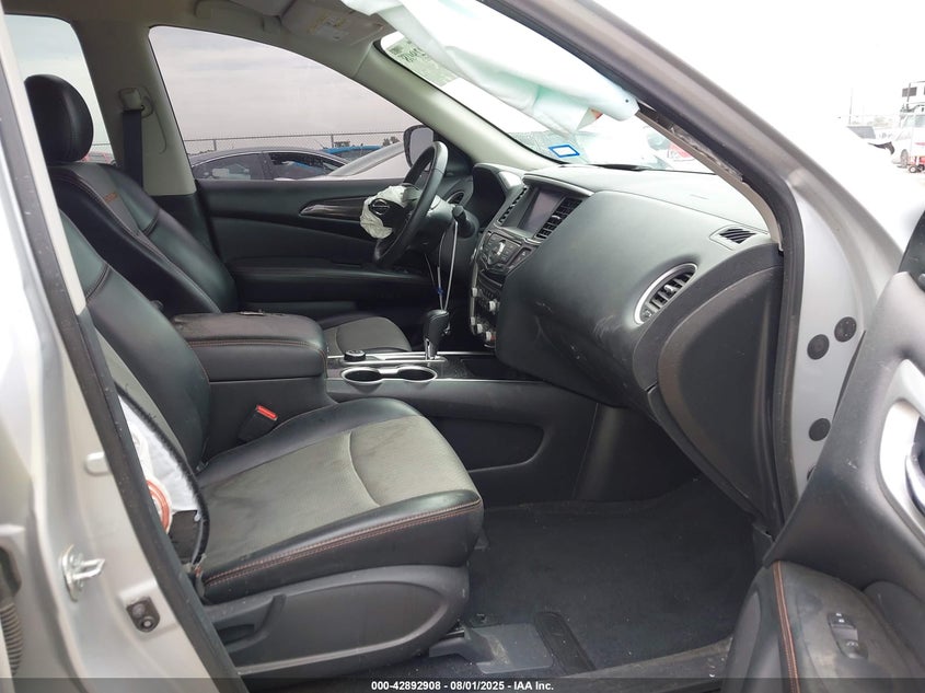 5N1DR2BM8LC644881 2020 NISSAN PATHFINDER photo no. 5