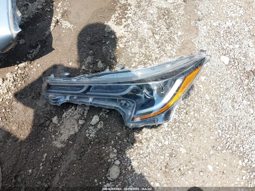 2022 TOYOTA COROLLA HYBRID LE - JTDEAMDE7NJ052145