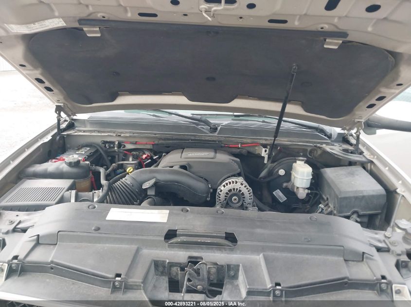 2007 Chevrolet Tahoe Lt VIN: 1GNFC13057R121607 Lot: 42893221