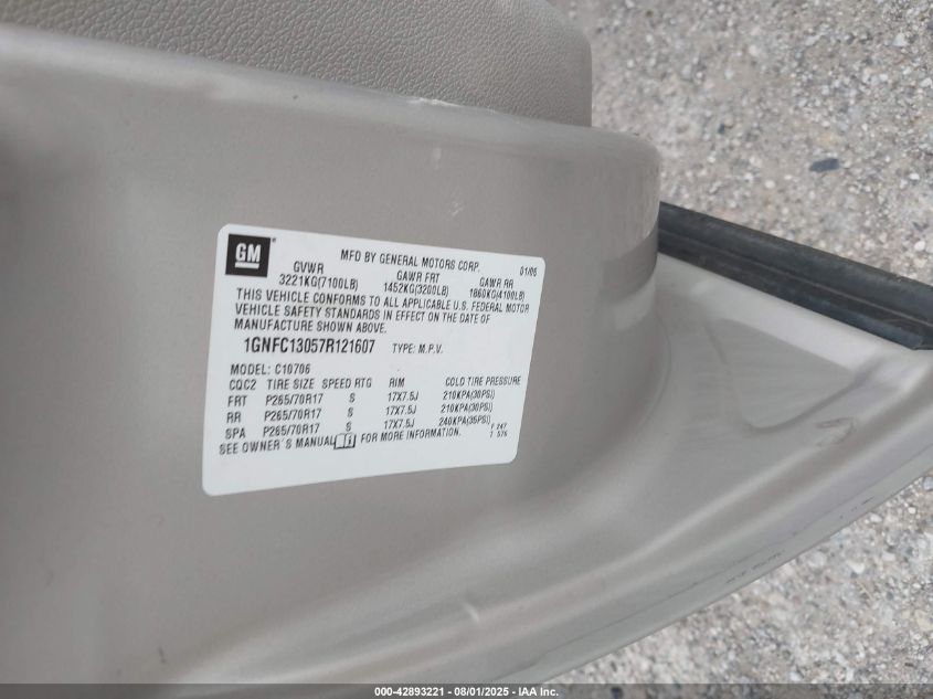2007 Chevrolet Tahoe Lt VIN: 1GNFC13057R121607 Lot: 42893221