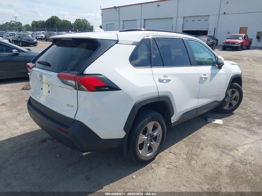 2024 TOYOTA RAV4 XLE - 2T3W1RFV4RC265738