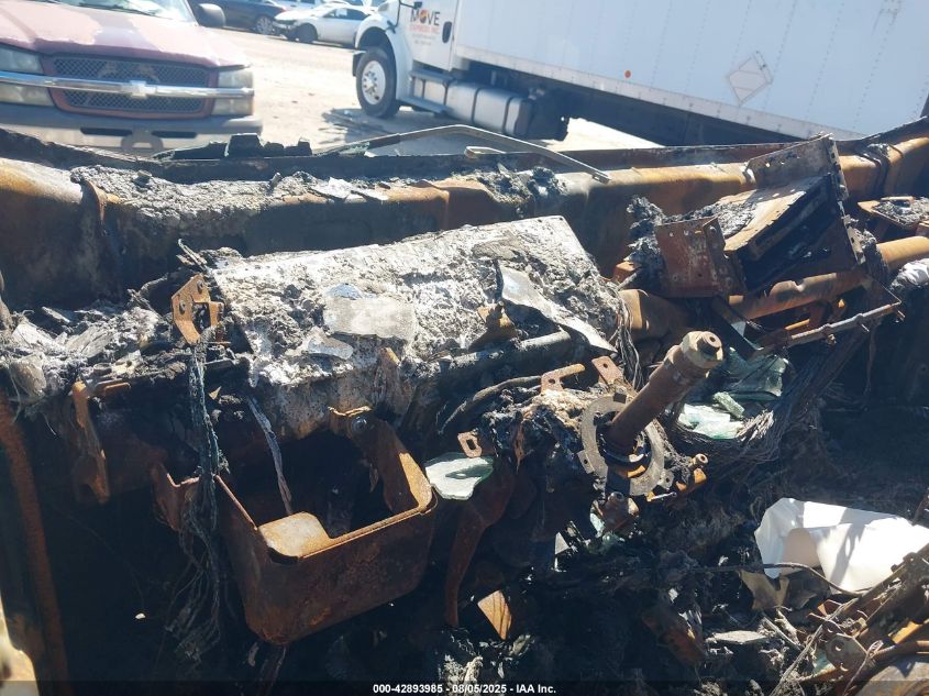 2017 Isuzu Npr Hd Gas Reg VIN: 54DC4W1B4HS808755 Lot: 42893985