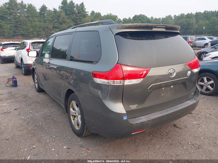 2011 Toyota Sienna Le VIN: 5TDKK3DC8BS142878 Lot: 42894114
