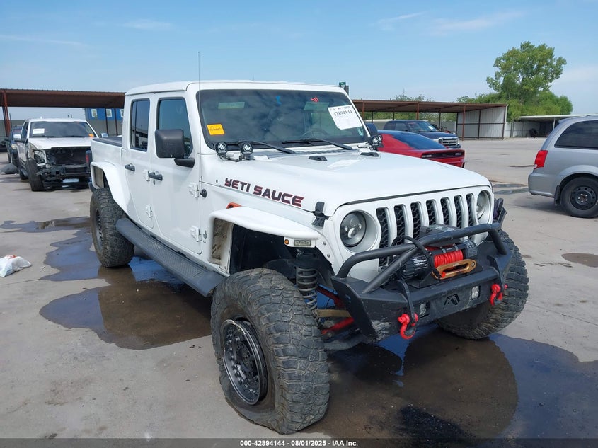 2020 JEEP GLADIATOR OVERLAND 4X4 - 1C6HJTFG3LL125493