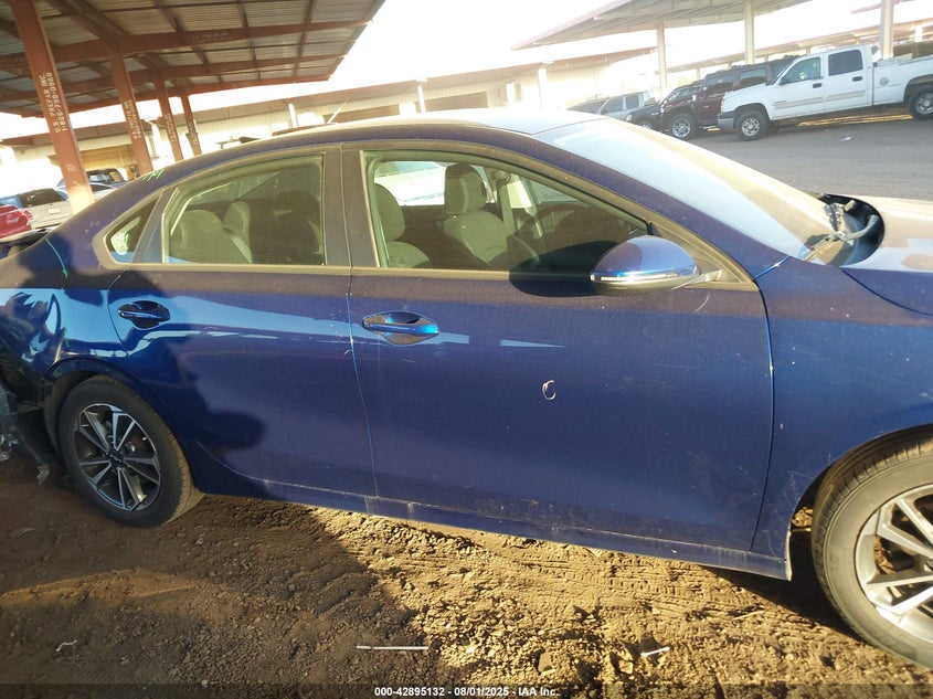 3KPF24ADXPE549493 2023 KIA FORTE photo no. 13