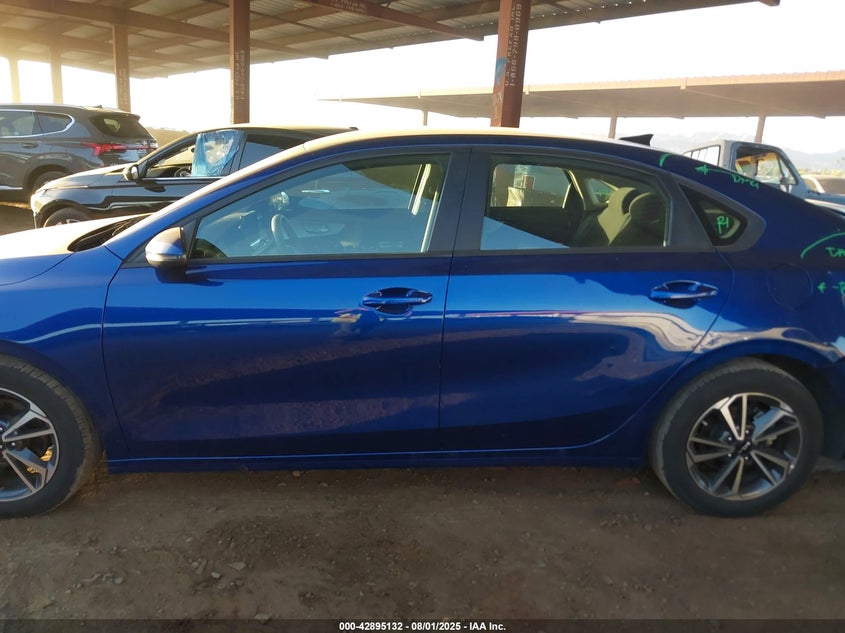 3KPF24ADXPE549493 2023 KIA FORTE photo no. 14