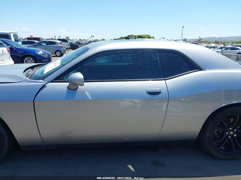 2017 Dodge Challenger Sxt VIN: 2C3CDZAG0HH532412 Lot: 42895265