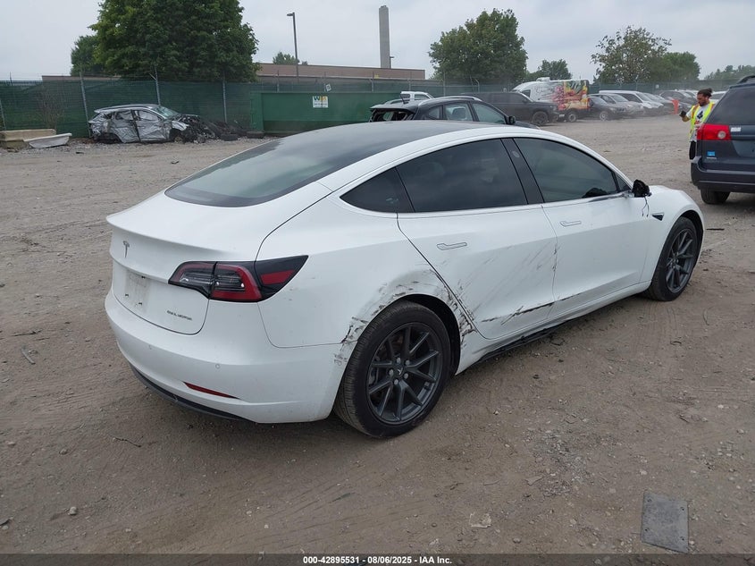 5YJ3E1EB7JF120718 2018 Tesla Model 3 Long Range performance White