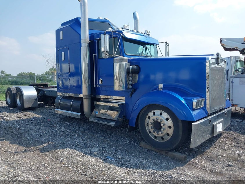 1XKWDB9X3PS585816 1993 Kenworth Construction W900 auction photo 1