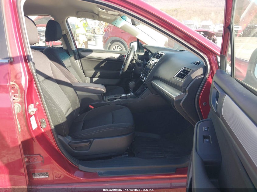 4S3BNAC67J3027115 2018 SUBARU LEGACY photo no. 5