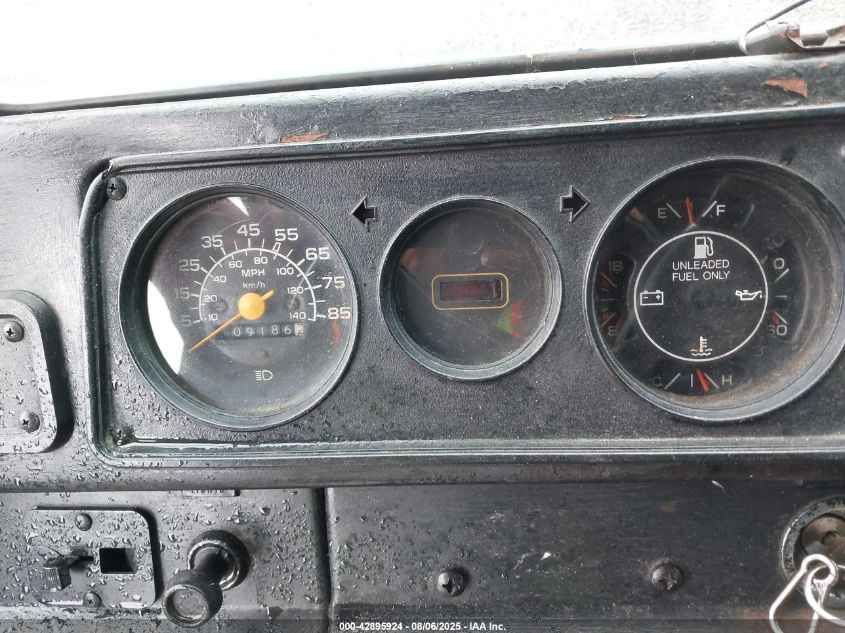 1997 GMC Step Van Concession VIN: TPL35736048510000 Lot: 42895924