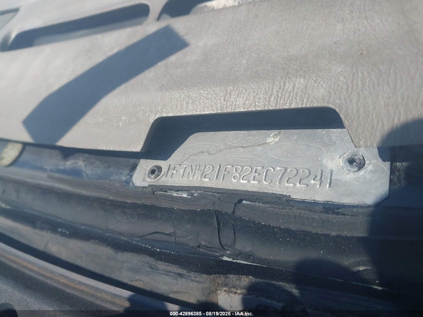 2002 Ford F-250 Lariat/Xl/Xlt VIN: 1FTNW21F82EC72241 Lot: 42896385