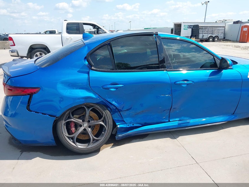 2019 ALFA ROMEO GIULIA QUADRIFOGLIO RWD - ZARFAMEV2K7606080