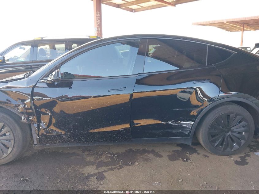 2021 Tesla Model Y Long Range Dual Motor All-Wheel Drive VIN: 5YJYGDEEXMF153633 Lot: 42896644