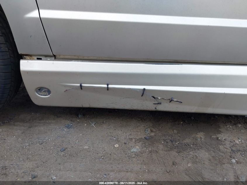 2008 Dodge Grand Caravan Sxt VIN: 1D8HN54P18B166070 Lot: 42896778