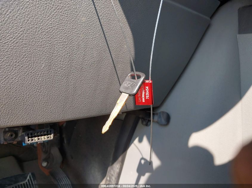 2009 Ford E-250 Commercial/Recreational VIN: 1FTNE24W99DA28662 Lot: 42897234