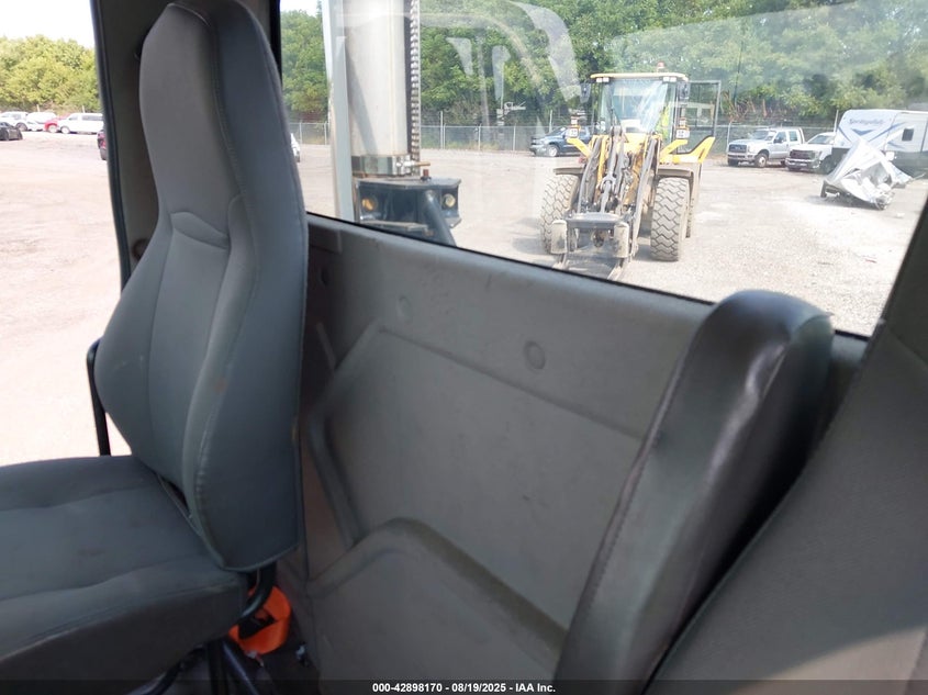 2016 International Prostar VIN: 1HSDJAPR0GH005484 Lot: 42898170