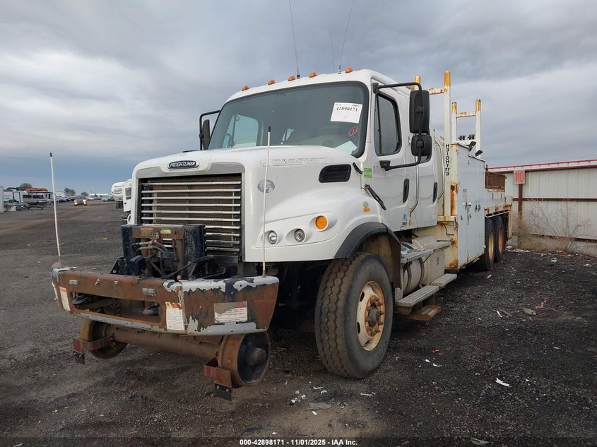 2012 OTHER FREIGHTLINER M2 106 HEAVY DUTY TRUCK N/A