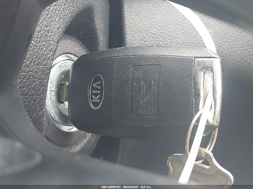 2020 Kia Optima Lx VIN: 5XXGT4L31LG382867 Lot: 42898183