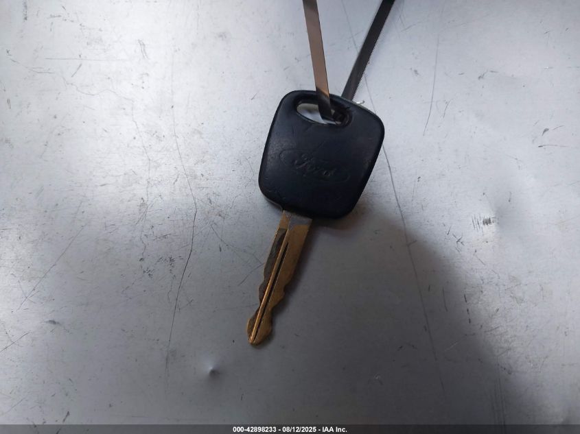 2003 Ford F-150 Lariat/Xlt VIN: 1FTRW07613KC81007 Lot: 42898233