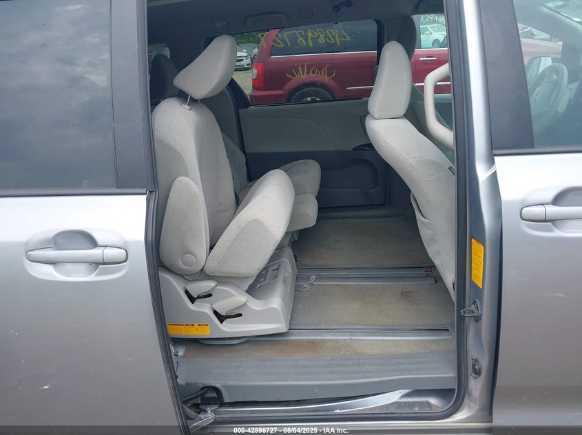 2012 Toyota Sienna Le V6 8 Passenger VIN: 5TDKK3DC3CS212501 Lot: 42898727