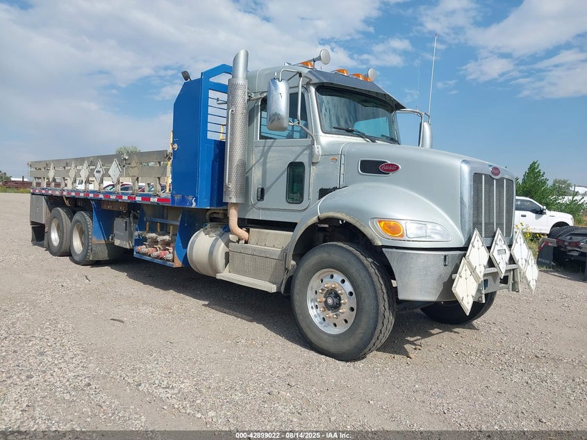 2NP3LJ0X2HM389724 2017 Peterbilt 348 auction photo 1