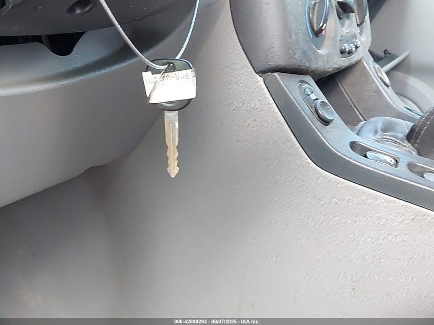 2003 Saturn Vue 4 Cyl VIN: 5GZCZ23D23S901858 Lot: 42899293