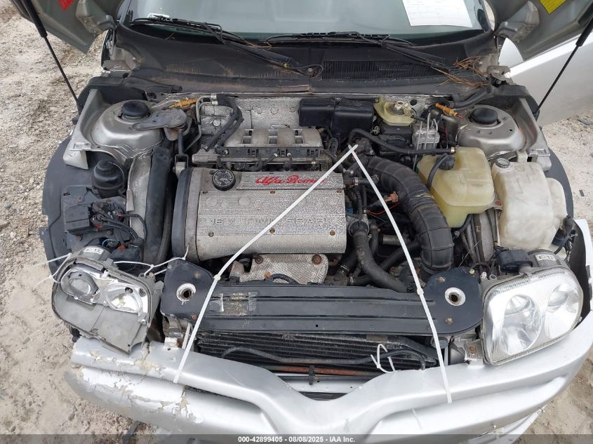 1996 Alfa Romeo Spider VIN: ZAR91600006013048 Lot: 42899405