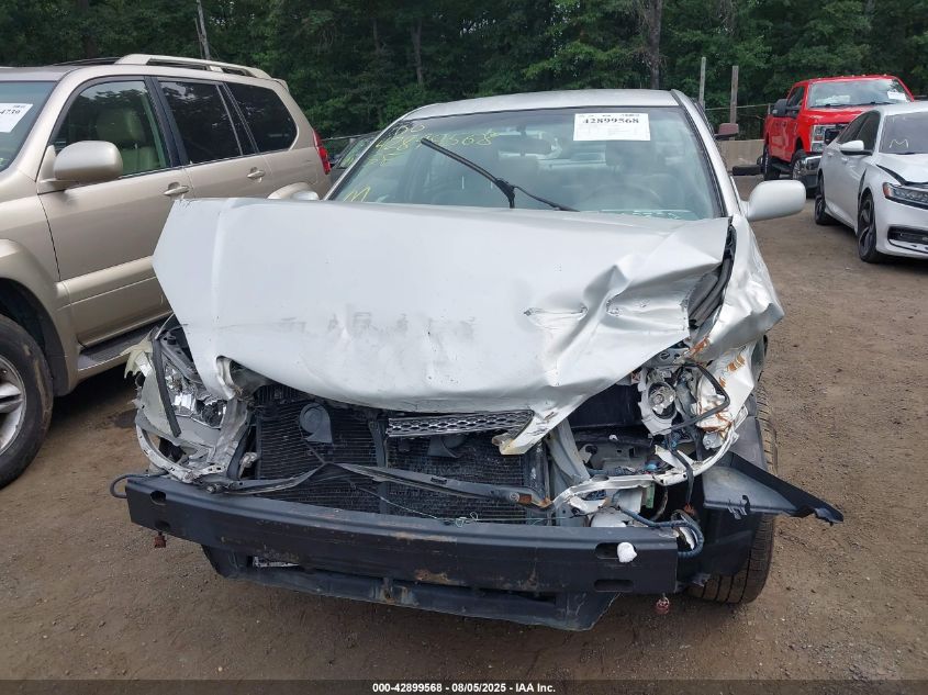 2004 Toyota Camry Le VIN: 4T1BE32KX4U882878 Lot: 42899568