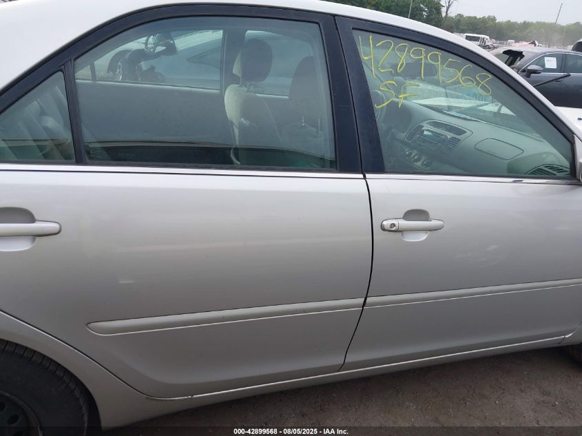 2004 Toyota Camry Le VIN: 4T1BE32KX4U882878 Lot: 42899568