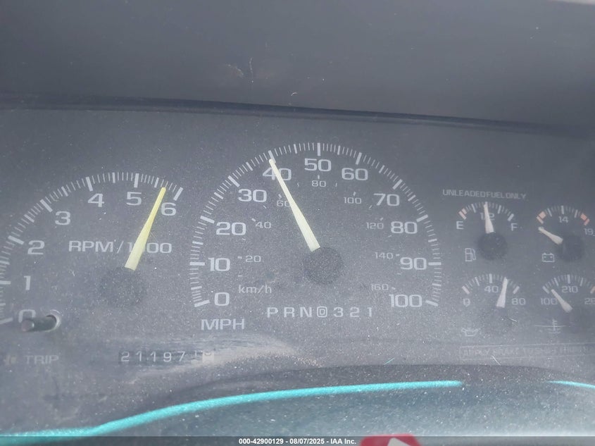 1998 Chevrolet C1500 Fleetside VIN: 2GBEC19M7W1272930 Lot: 42900129