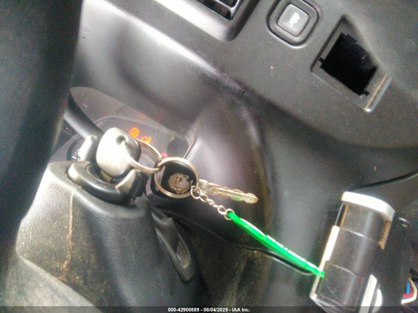 2004 Chevrolet Express VIN: 1GCFG15X141123887 Lot: 42900889