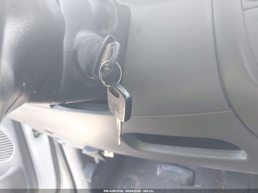 2004 Ford F-150 Heritage Xl/Xlt VIN: 2FTRX18W24CA49958 Lot: 42901026