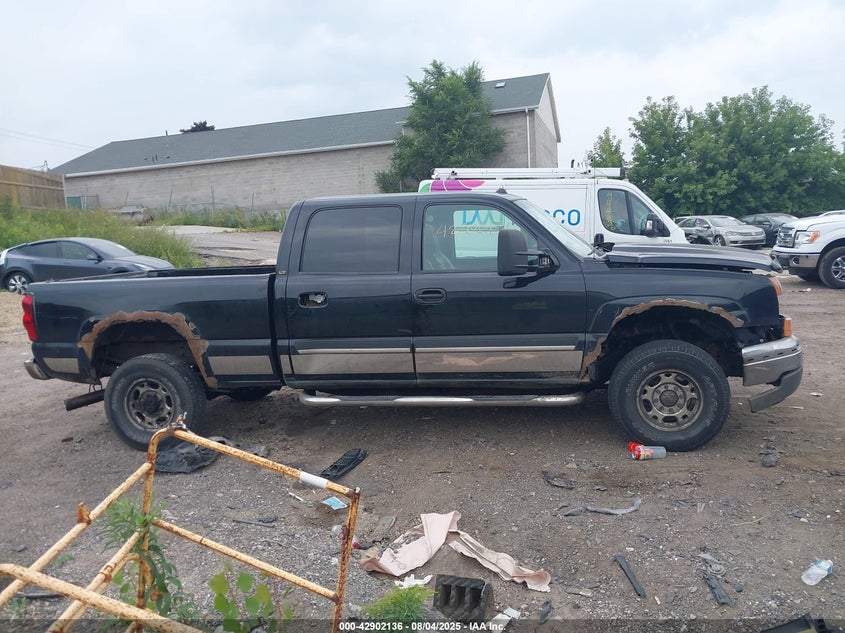 2005 Chevrolet Silverado 2500Hd Lt VIN: 1GCHK23275F883296 Lot: 42902136