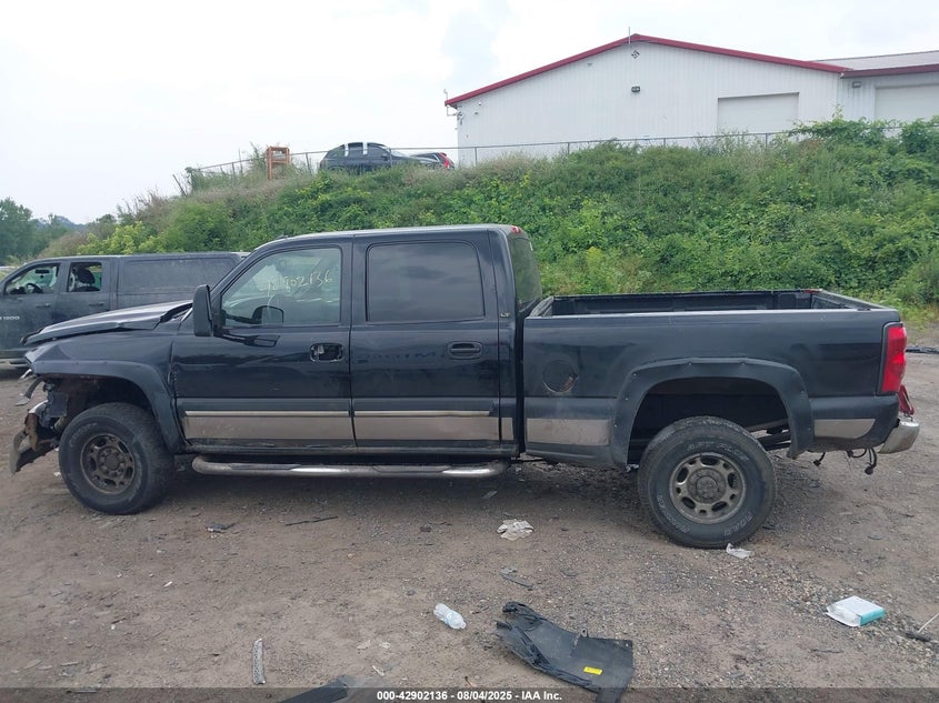 2005 Chevrolet Silverado 2500Hd Lt VIN: 1GCHK23275F883296 Lot: 42902136