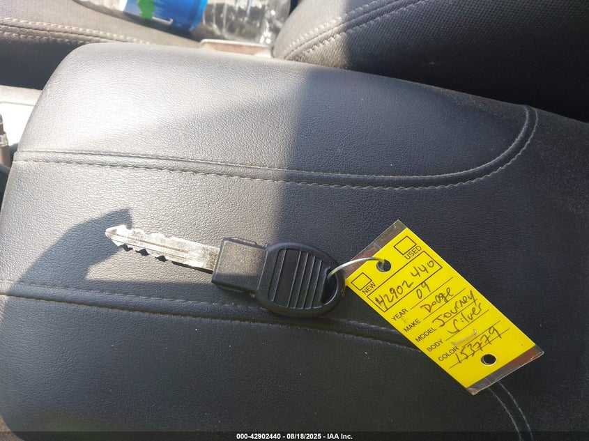 2009 Dodge Journey Sxt VIN: 3D4GG57V29T153779 Lot: 42902440